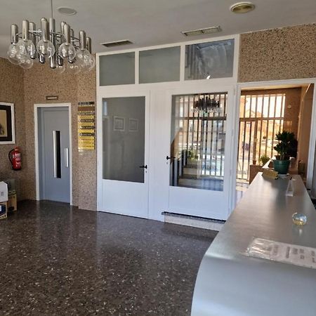 Hostal La Canada Segoviana Valmojado Extérieur photo